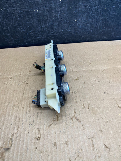 2013 2014 2015 Ford Escape Ac Heater Climate Control Temperature AC6803 DG1