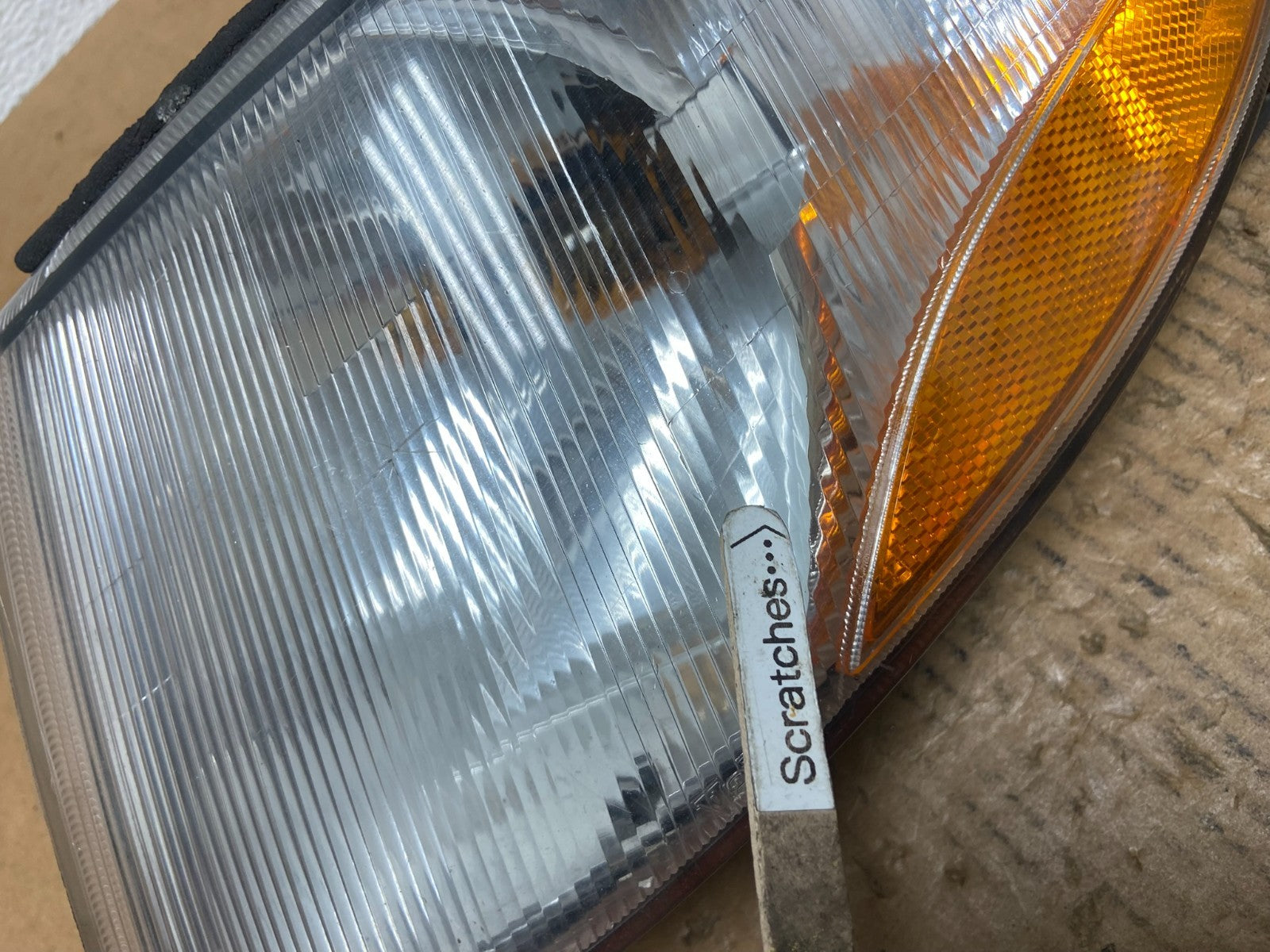 1999 to 2003 Saab 9-3 Front Left Driver LH Side Turn Signal AE1343 DW3
