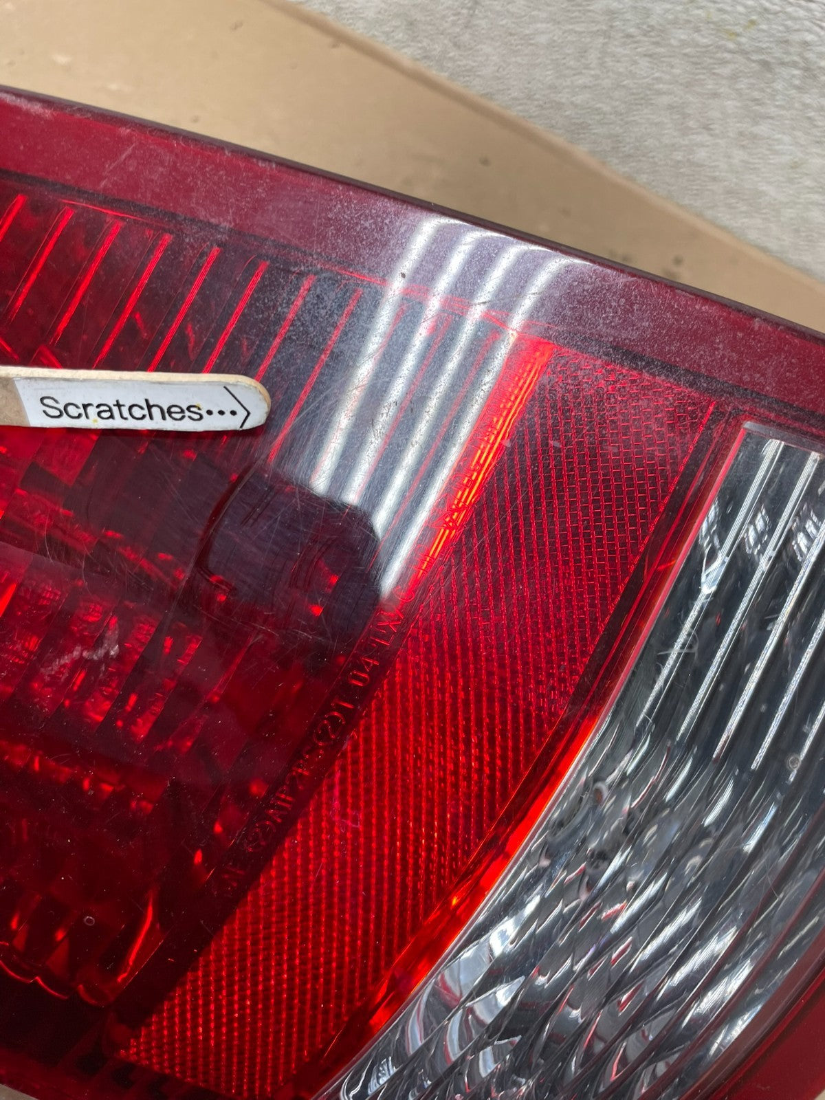 2005 - 2007 Chrysler 300 Left Driver Lh Side Tail Light AB0052 LK3