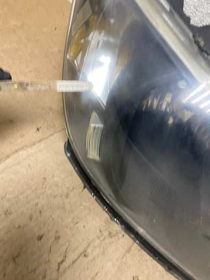 2004 2005 Honda Civic Sedan Headlight Halogen Right Passenger Rh W9361 DW6