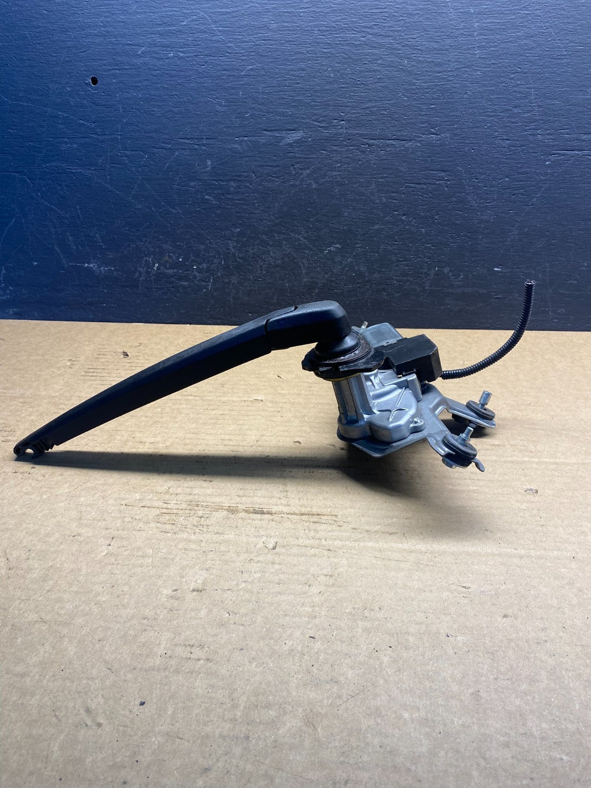 2001 to 2007 Toyota Highlander Rear Wiper Motor AC7974 DG3