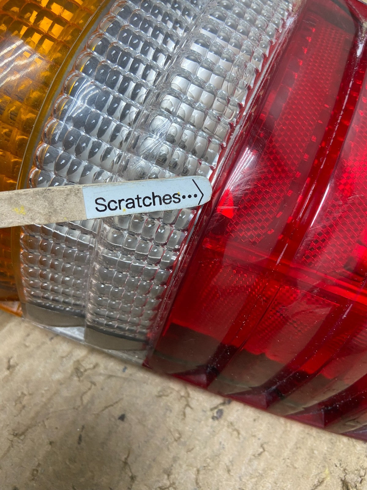 1986-1995 Ford Aerostar Right Passenger RH Side Tail Light Oem AA8505 DG3