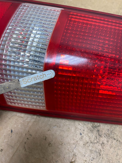 2003 2017 Chevrolet Express 1500 2500 3500 Right Passenger Tail Light T5166 DW4