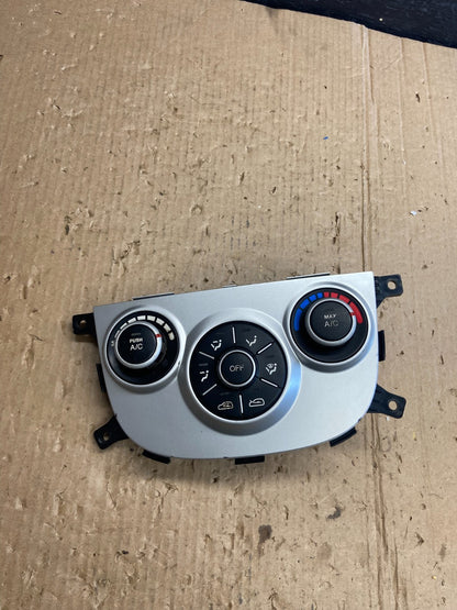 2010 2011 2012 Hyundai Santa Fe Automatic Climate AC Heater Control OE AE4110 DG0