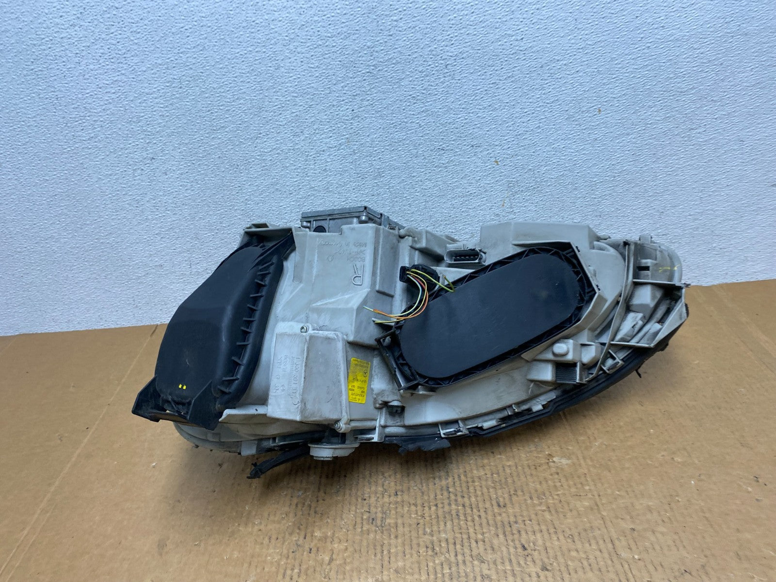 Xenon 2000 to 2002 Mercedes S-Class Right Passenger Headlight AE0286 DW5
