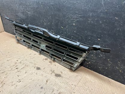 2000 to 2005 Kia Optima Front Grill Grille Z3448 PS6