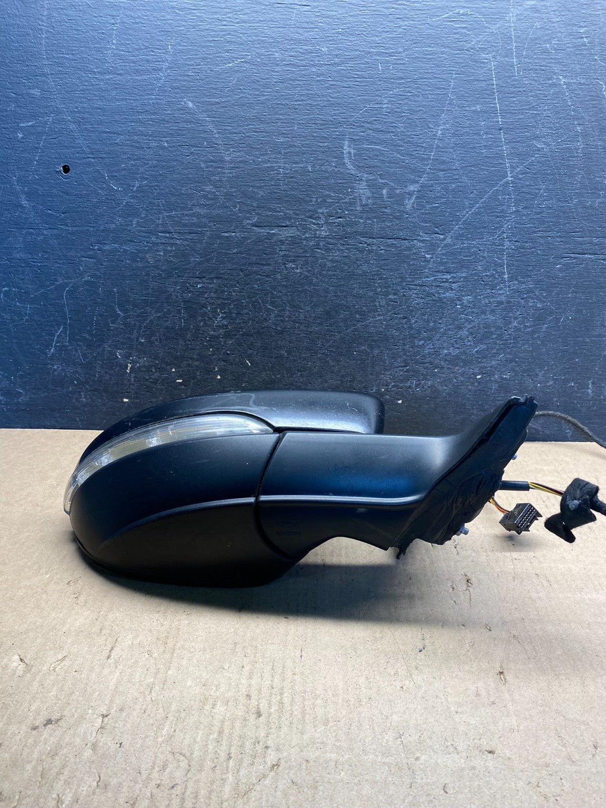 2012-2015 Volkswagen Passat Right Passenger Sgn Door View Mirror AG3476 MS3