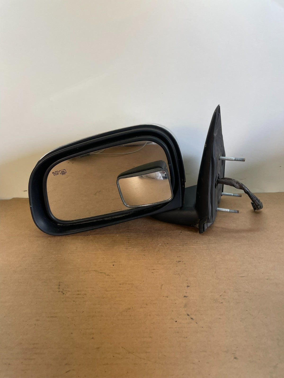2007 2008 2009 Chrysler Aspen Left Driver LH Heated Mirror AG0638 DW7