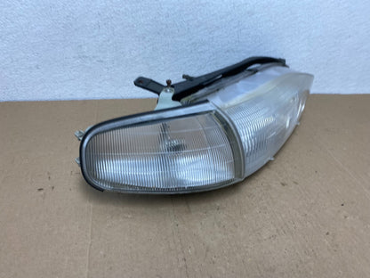 1992 1993 1994 Toyota Camry Right Passenger RH Halogen Headlight AC5674 DW2