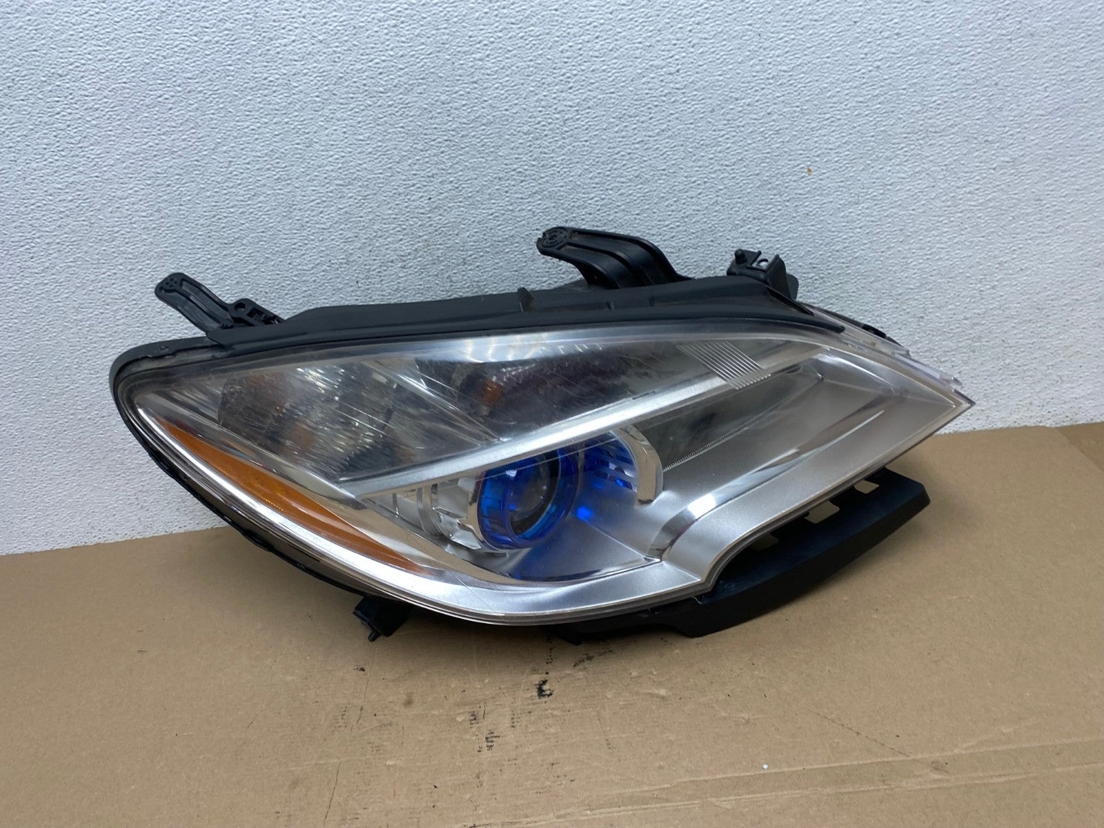2013 - 2016 Buick Encore Right Passenger RH Side Halogen Headlight AF4413 LK0