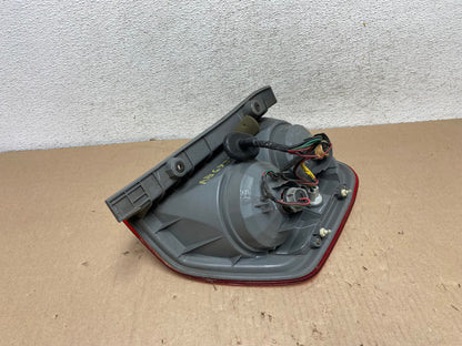 2003 2004 2005 Honda Pilot Left Driver LH Side Tail Light AG6733 LK7