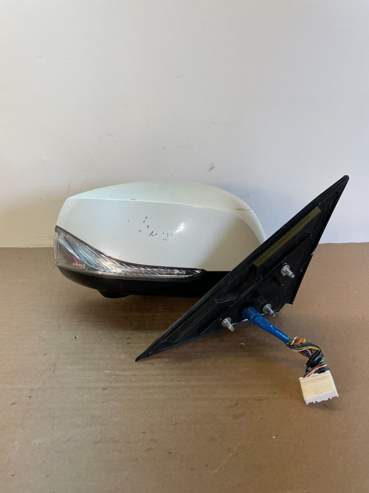 2015 to 2019 Infiniti Q70 Right Passenger RH View Door Mirror af5667 DG0