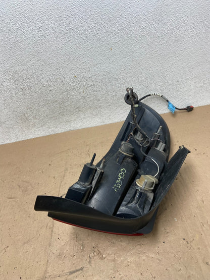 2004 2005 Mercury Sable Right Passenger Side Tail Light AG5433 PS5