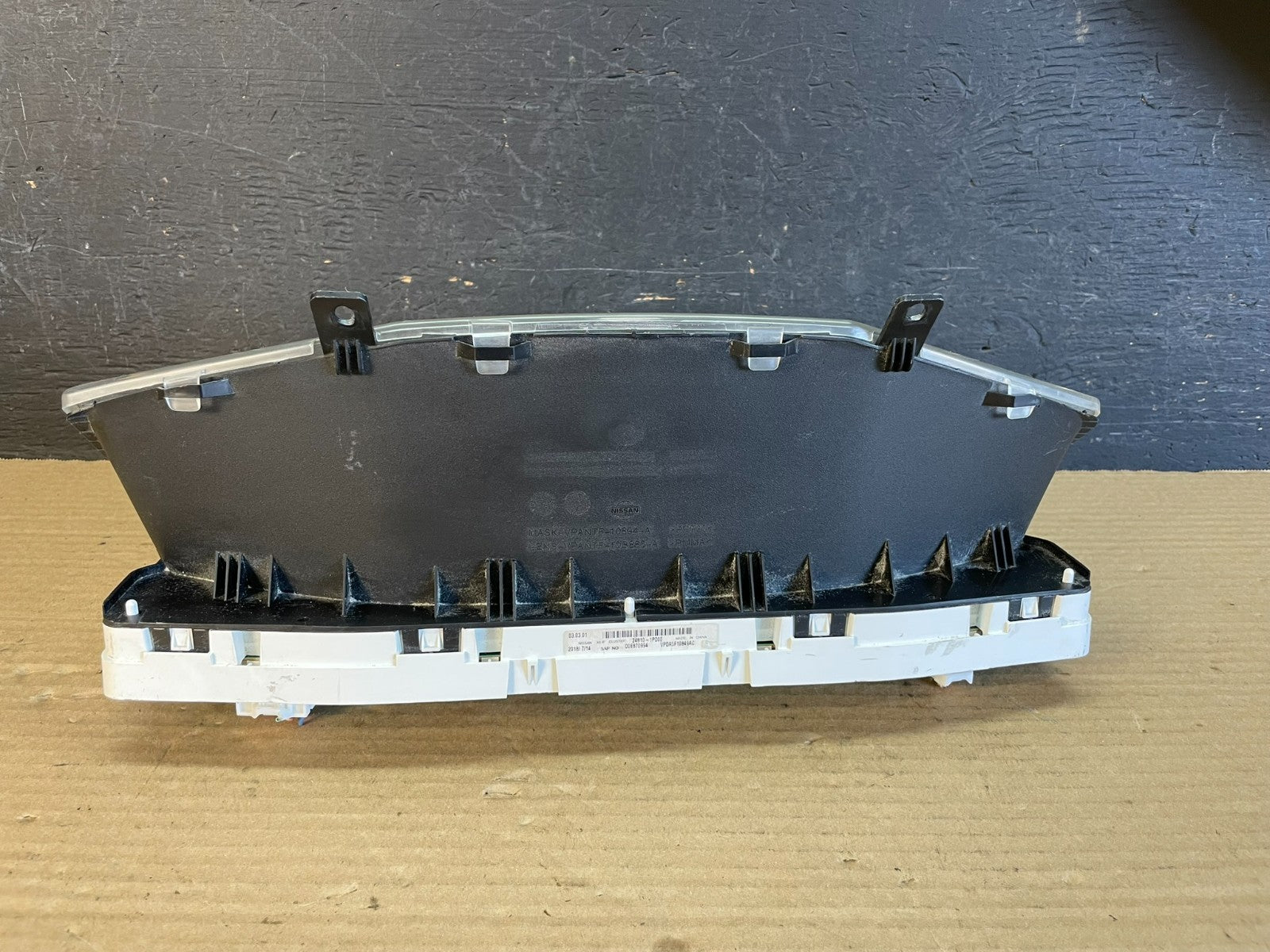 2013 to 2019 Nissan NV2500 Speedometer Cluster Gauge AF3466 DW5