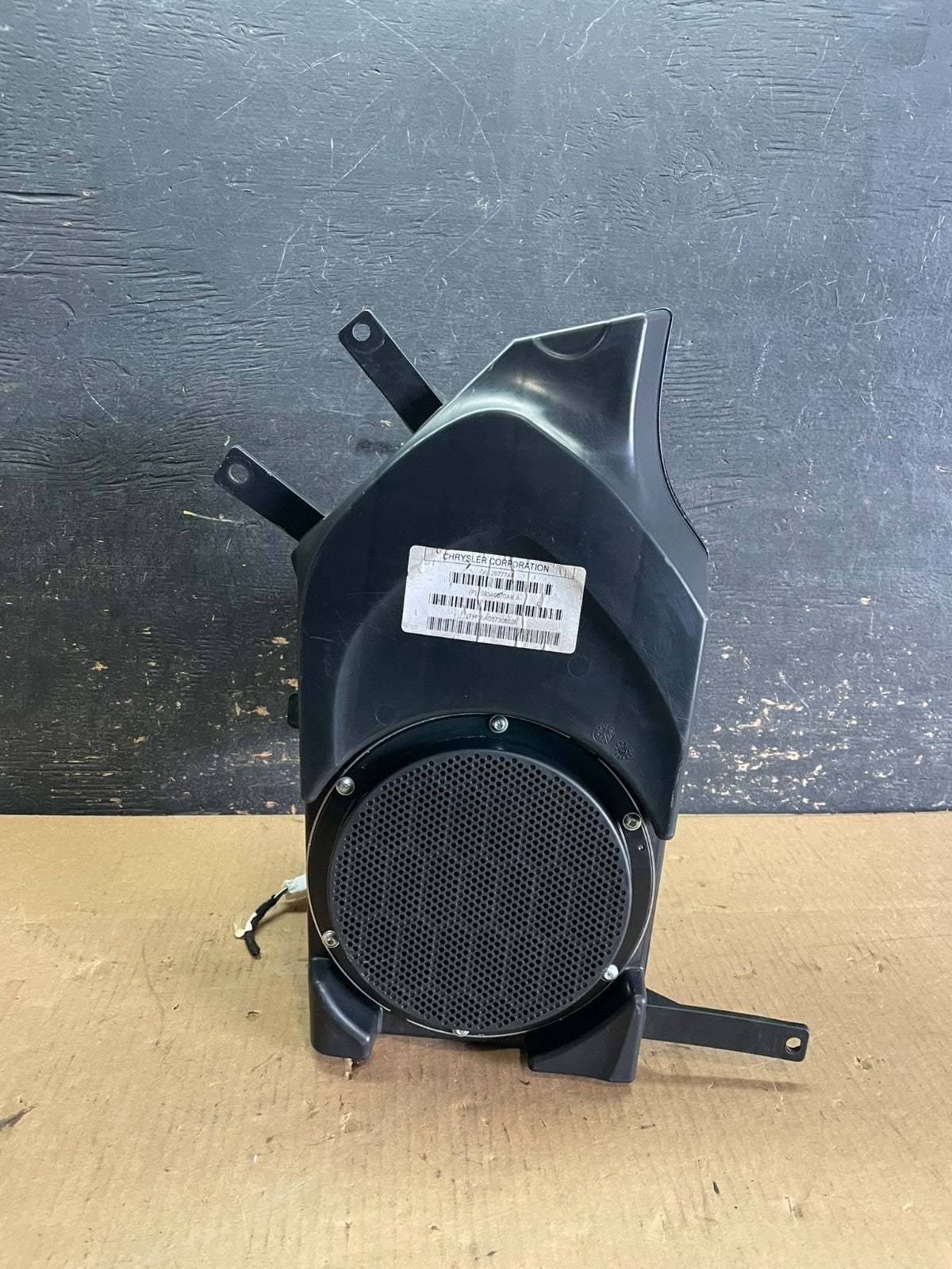 2019 to 2023 Jeep Cherokee Rear Subwoofer Speaker AA22830