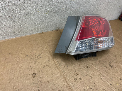 2008 to 2012 Honda Accord Sedan Tail light Right Passenger RH Side AA4173 DW2