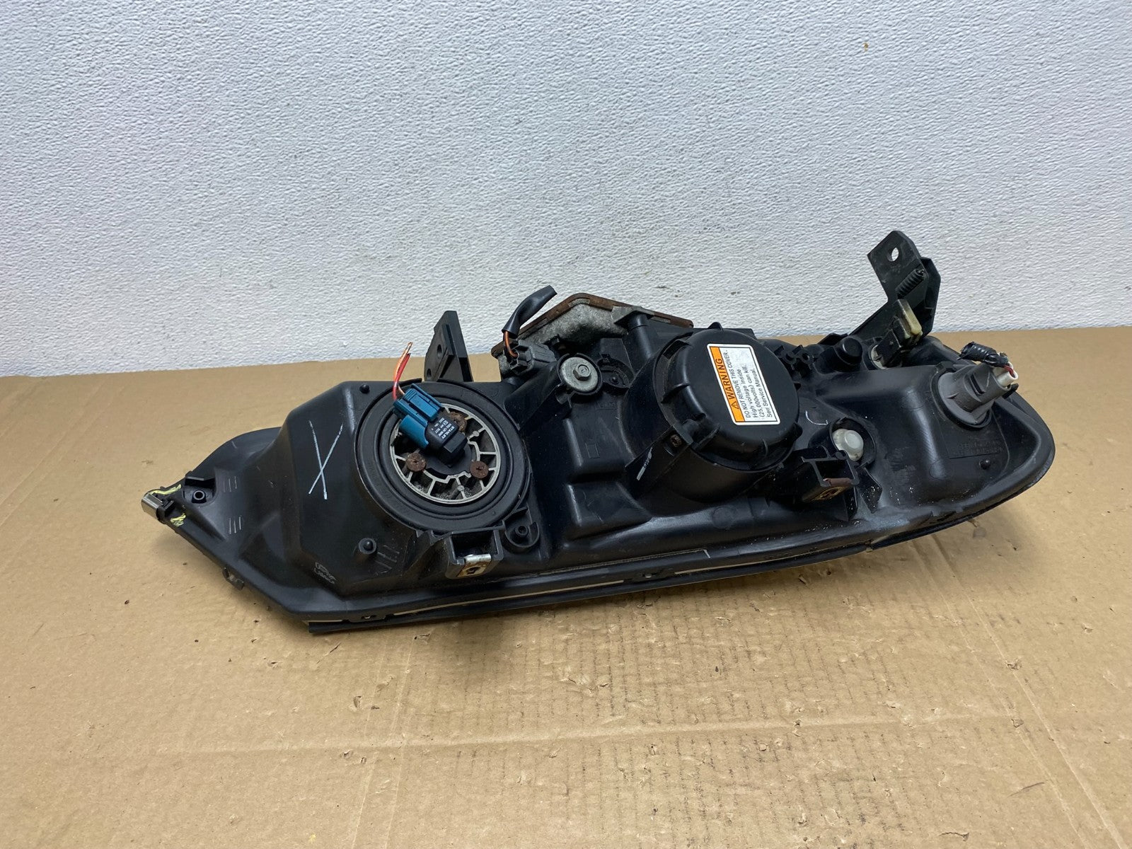 2002 to 2003 Acura TL Driver Left LH Side HID Xenon Headlight OEM AC3865 DW5