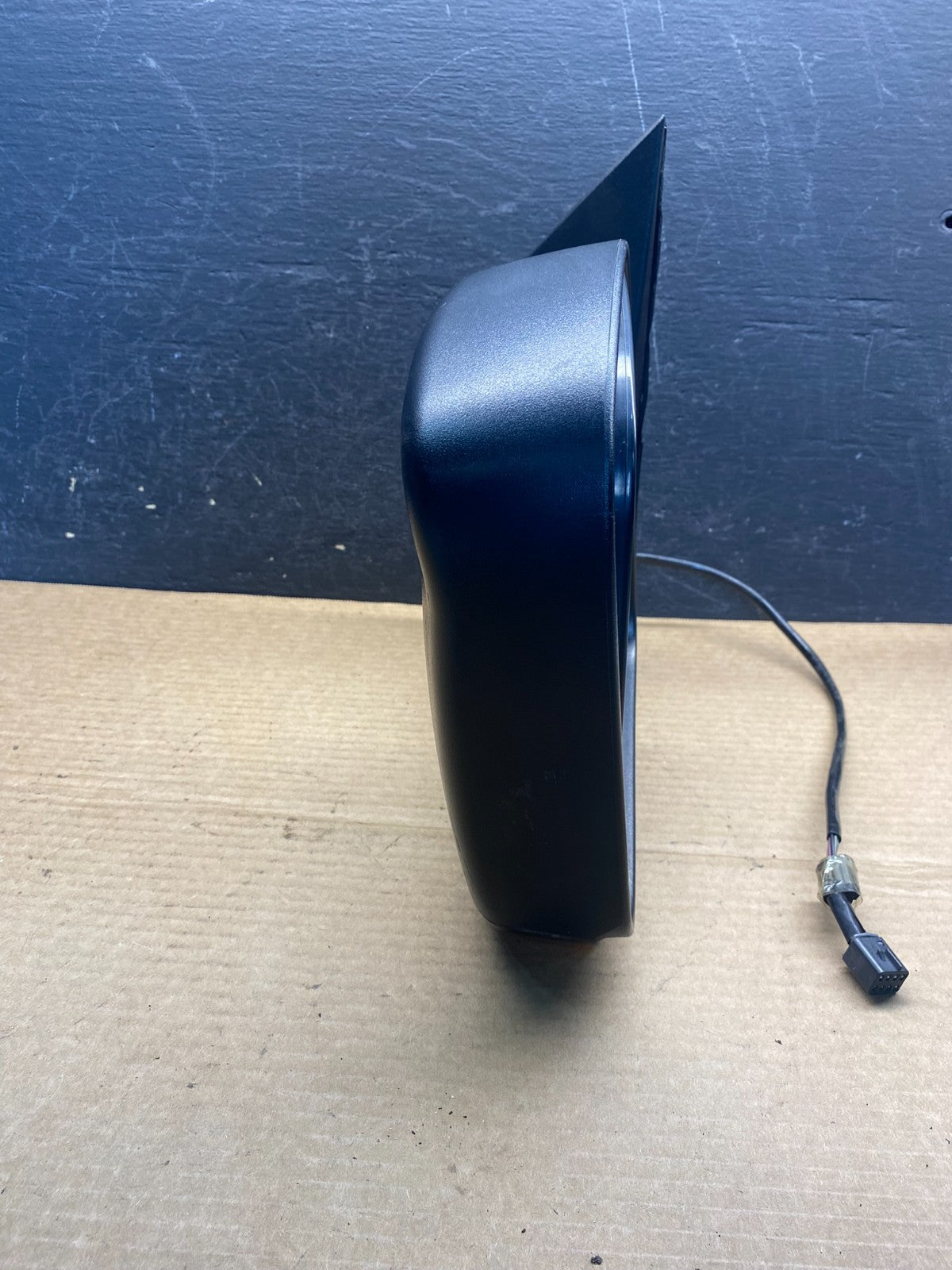 2003 to 2008 Chevrolet Express Left Side View Mirror w/Turn Signal AF67789