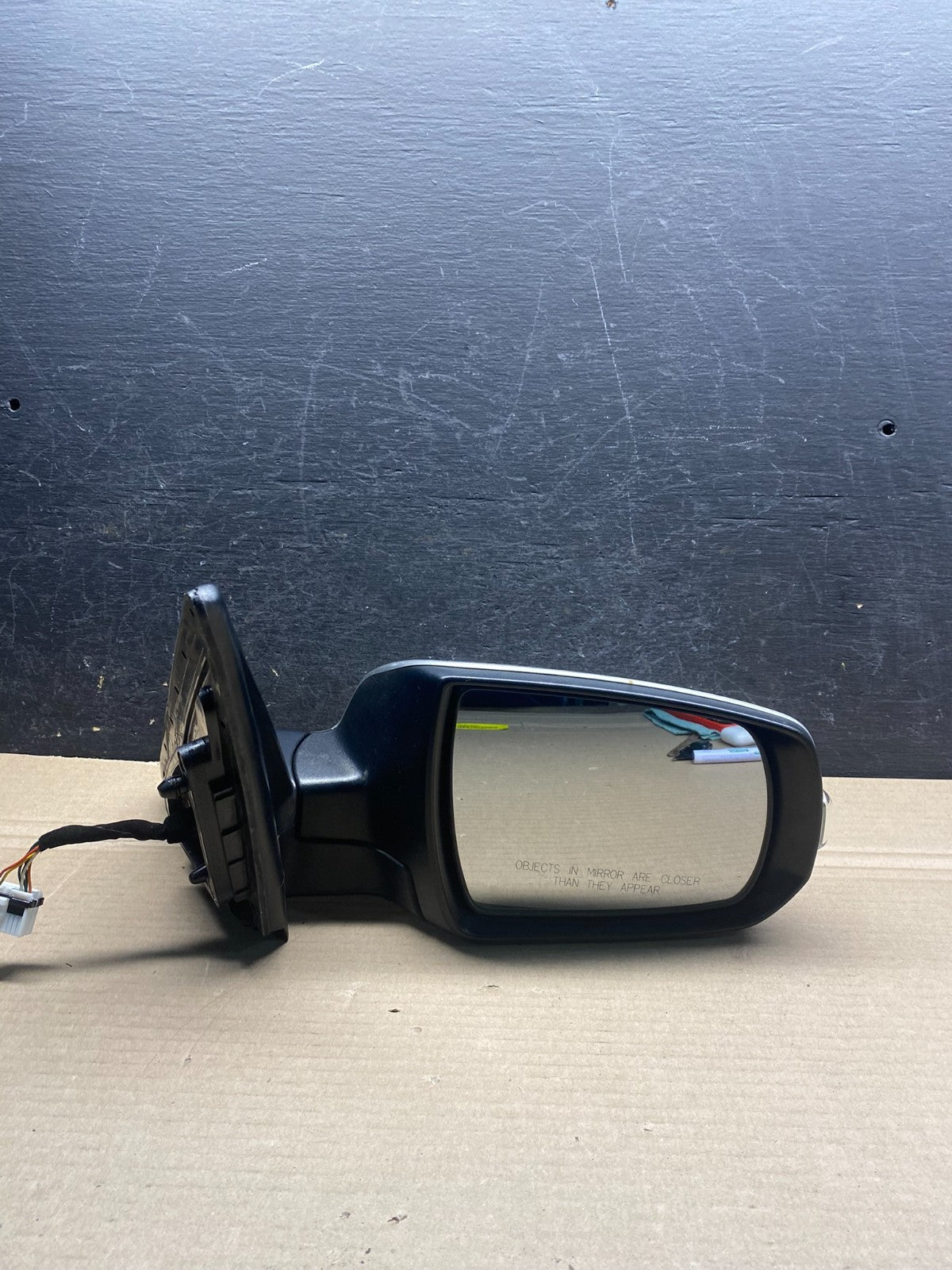 2011 to 2015 Kia Sorento Right Passenger Door Mirror Turn Signal ah7580 DG9