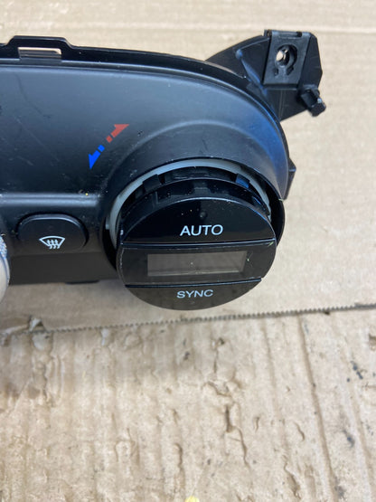 2014 to 2017 Fiat 500 Heater Climate Control Control Temp AG0219 DG2