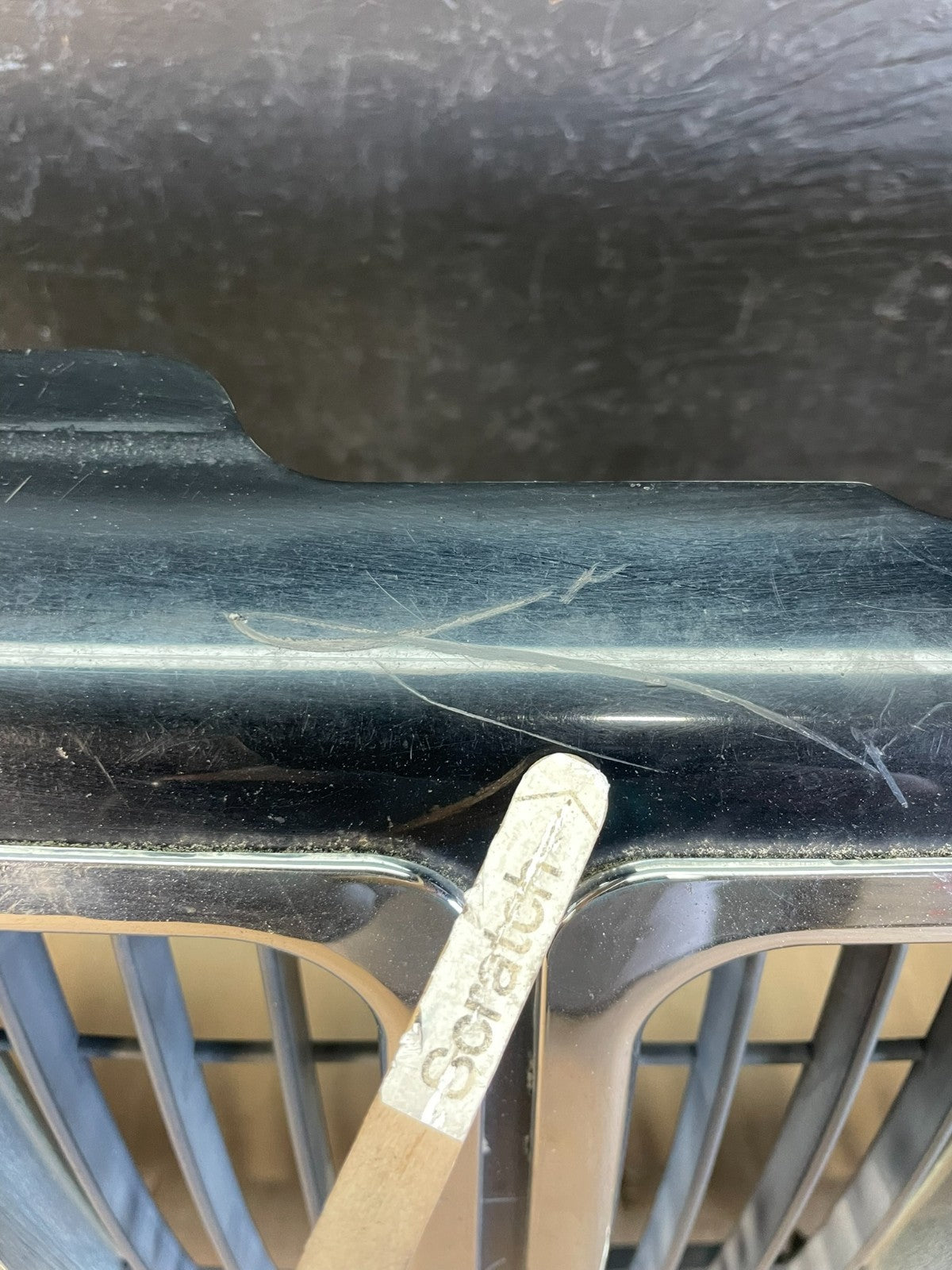 2002 2003 2004 Jeep Liberty Grill Grille Plastic f8756 DG3
