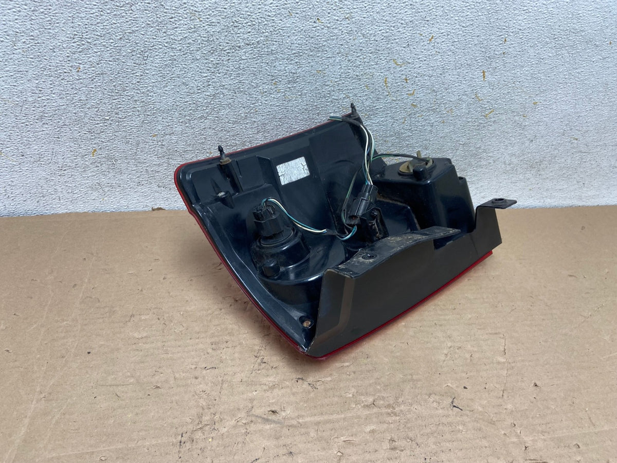2011 to 2018 Dodge Grand Caravan Left Driver Tail Light Led AI0881 LK6