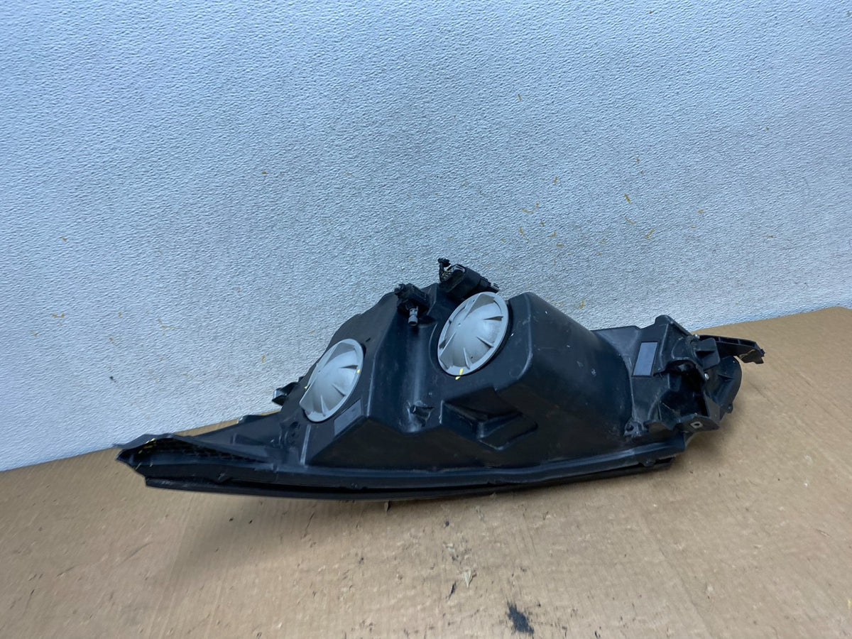 2010 to 2013 Buick Lacrosse Right Passenger Halogen Headlight AI9119 DW7