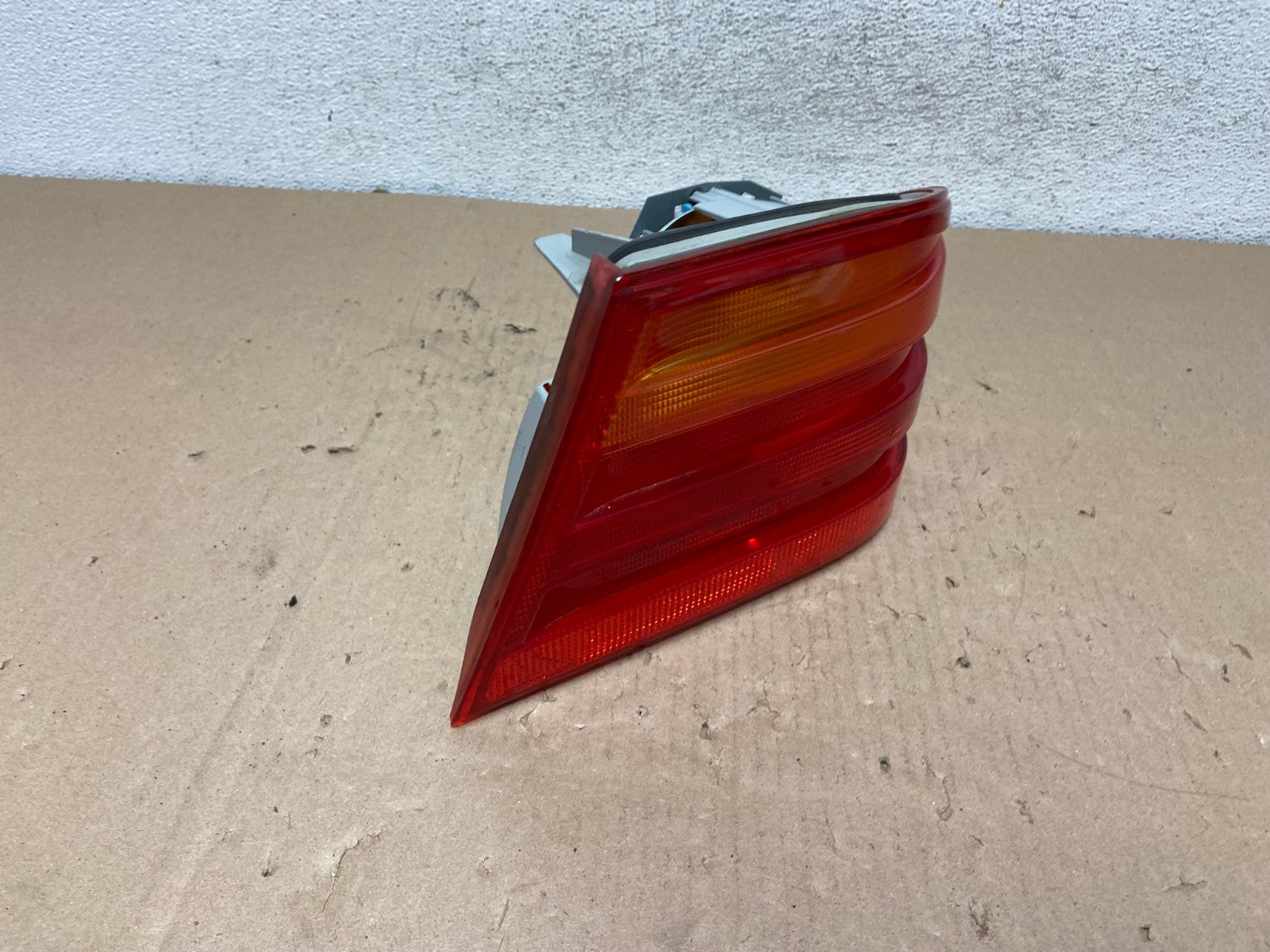 1996 - 1999 Mercedes-Benz E W210 E320 Right Passenger Tail Light AG6760 LK2
