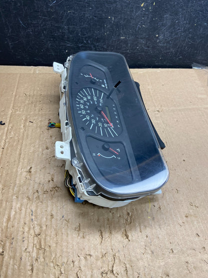 1998 1999 2000 Toyota Sienna Speedometer Cluster Gauge ad6910 DG1