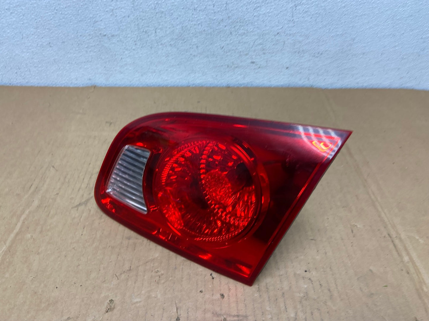 2007 2008 2009 Hyundai Santa Fe Right Passenger Tail Light Inner AC7546 LK1
