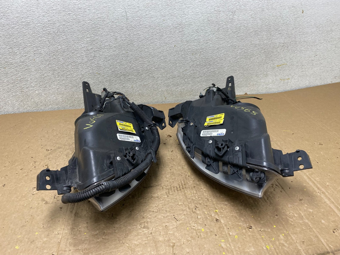 Sedan 2007 2008 2009 Nissan Altima Left+Right Set Headlights V0568 DW14
