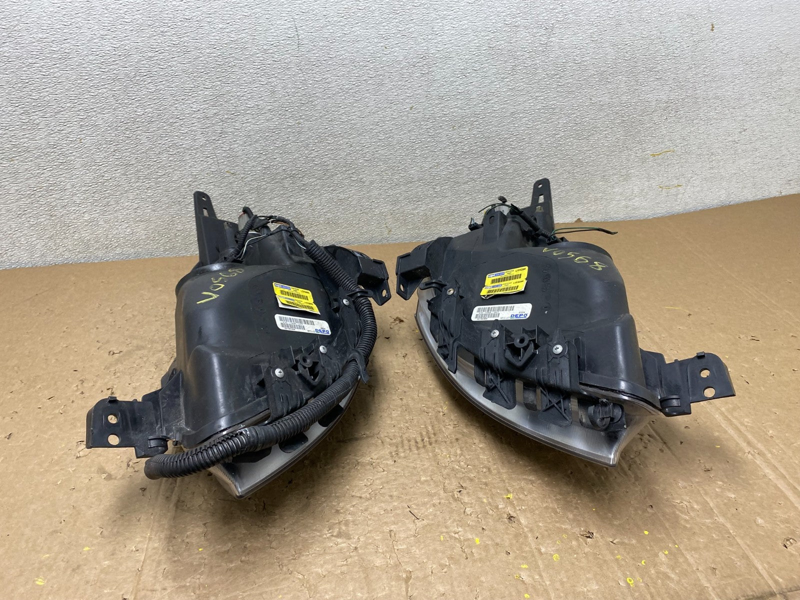 Sedan 2007 2008 2009 Nissan Altima Left+Right Set Headlights V0568 DW14