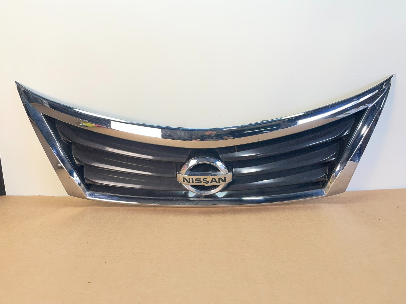 2013 to 2015 Nissan Altima Front Upper Grill Grille Sedan AF8566 DG0