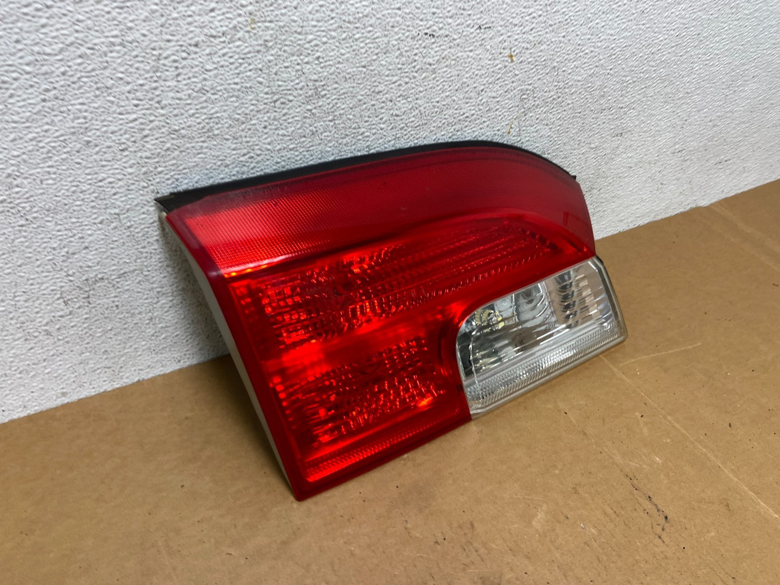 2010-2017 GMC Terrain Tail Light Inner Left Driver Lh AD8957 DW2