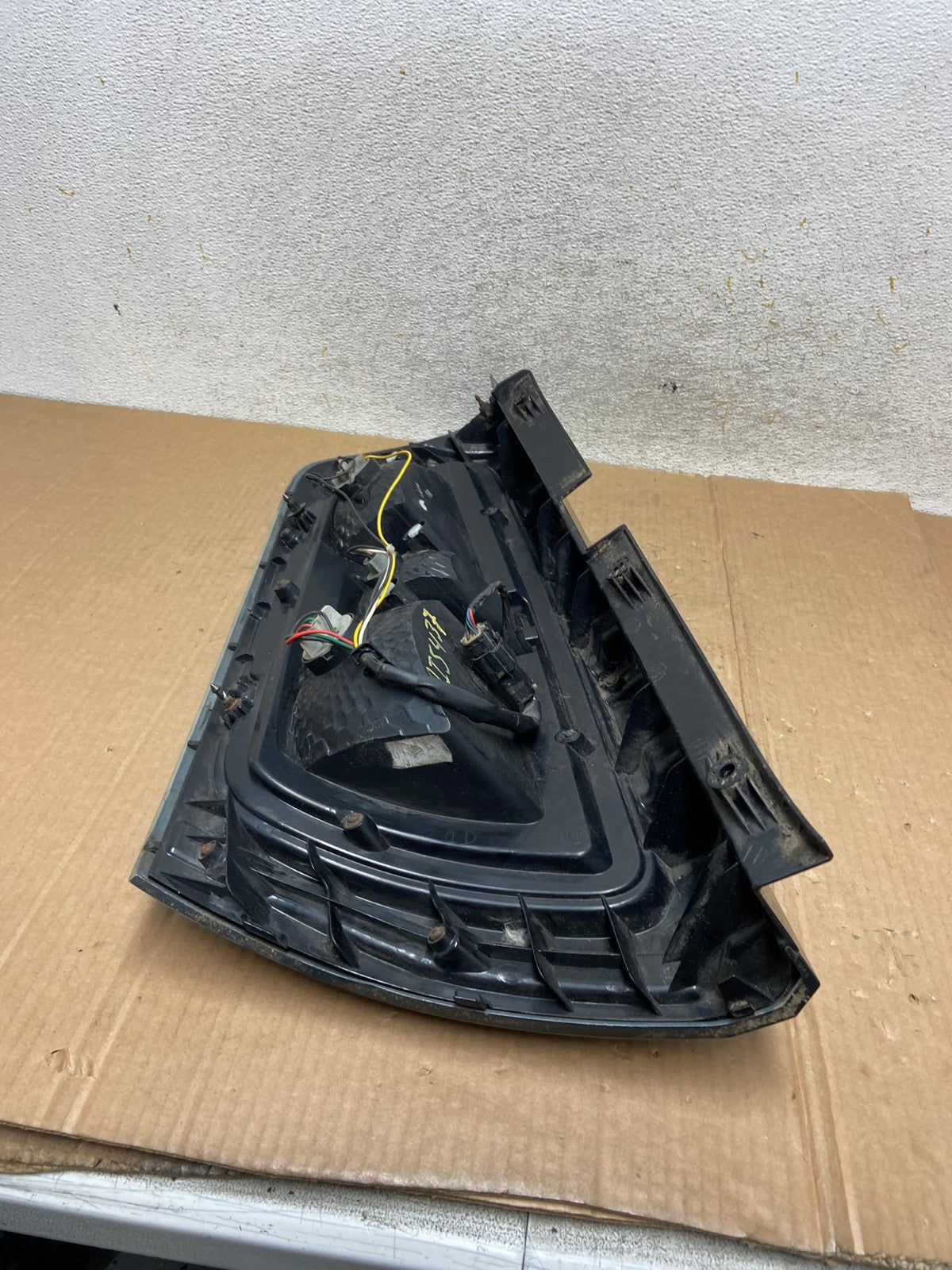 2010 to 2011 Kia Soul Right Passenger RH Side Tail Light AI5437 LK5