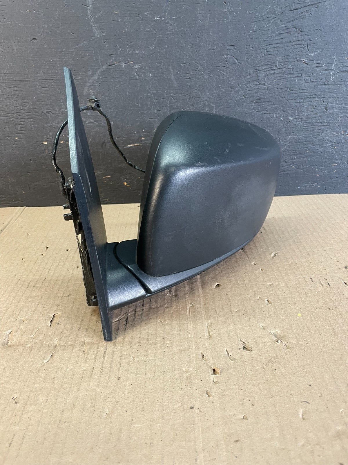 2009 to 2014 Volkswagen Routan Left Driver LH View Door Mirror AD8661 DW1