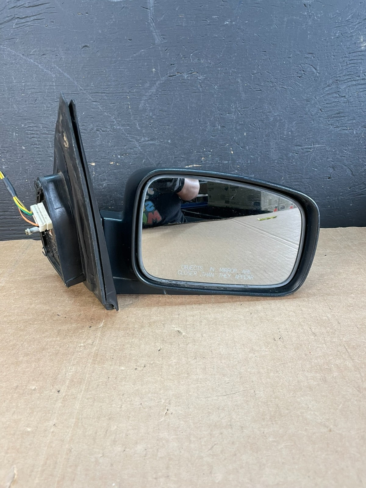 2003 to 2009 Kia Sorento Right Passenger View Door Mirror AE8317 DW7