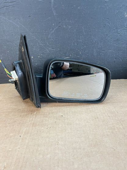 2003 to 2009 Kia Sorento Right Passenger View Door Mirror AE8317 DW7