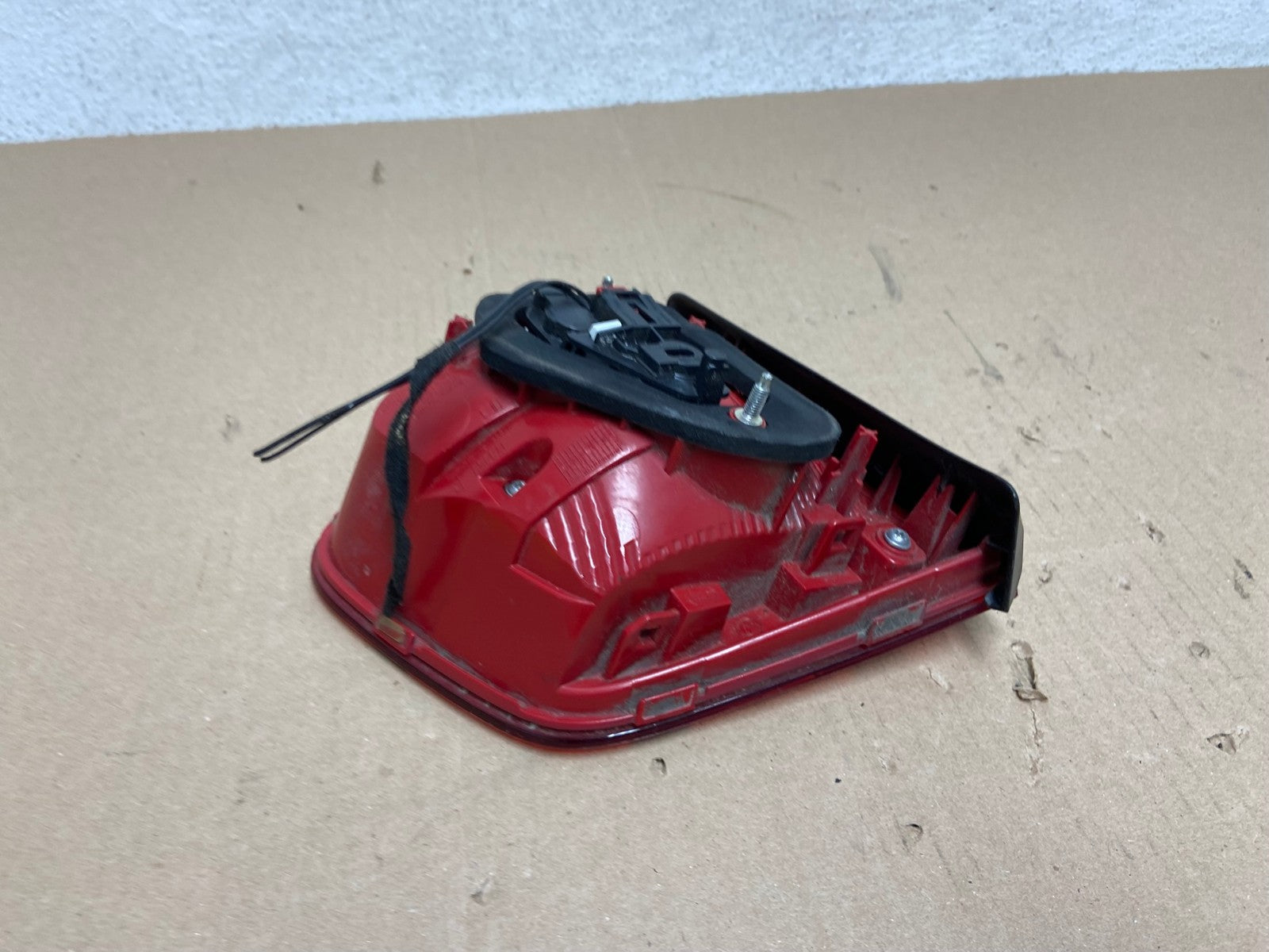 2012-2017 Volkswagen Tiguan Right Passenger Rh Side Inner Tail Light AE7173 LK5