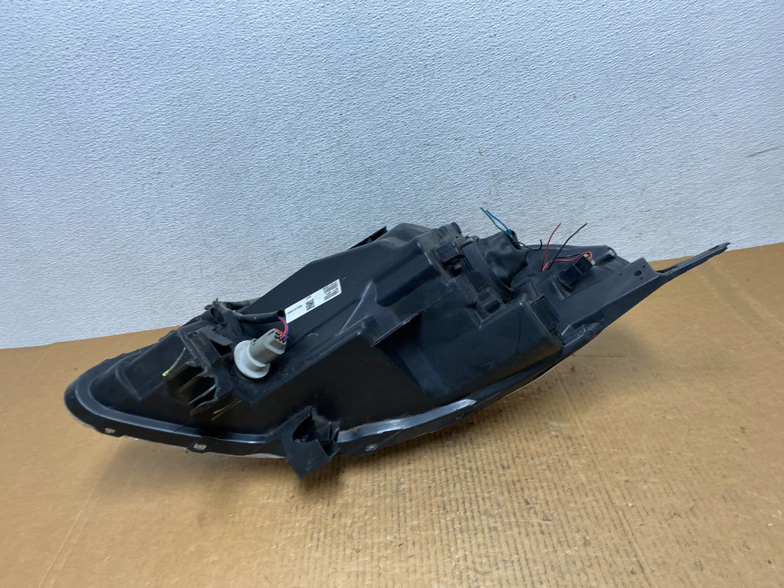 2012 2013 2014 Nissan Versa Sedan Headlight Left Driver LH AE1184 DW5