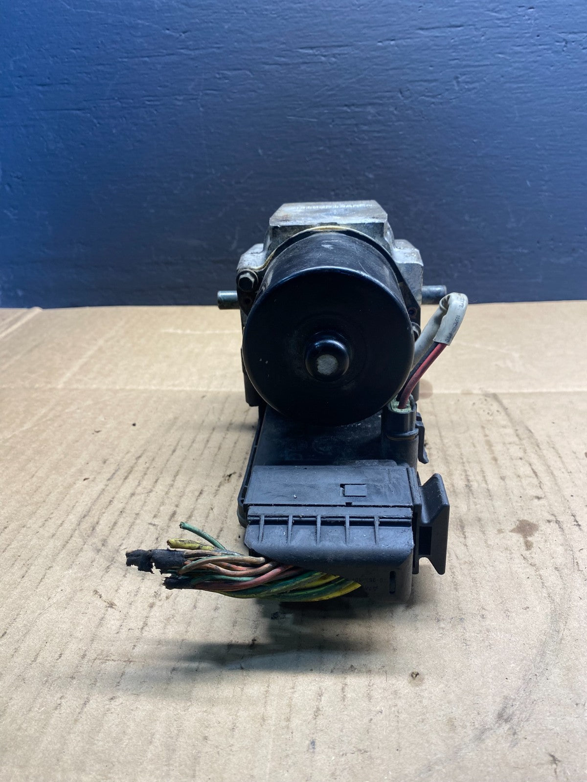 2003 2007 Ford E250 E350 Anti-Lock ABS Antilock Brake Pump ab7425 DG5
