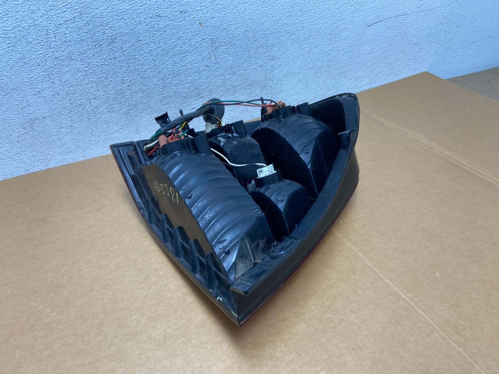2007 2008 2009 Kia Sorento Right Passenger RH Side Tail Light AD8881 DW5