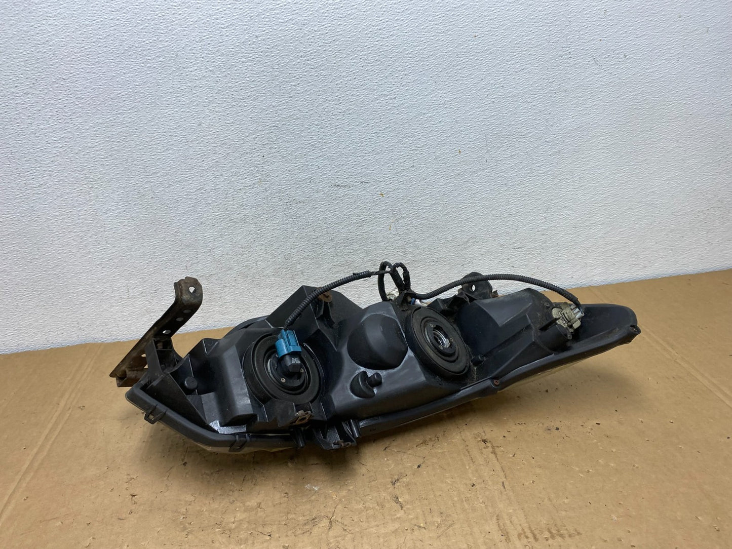 2009 - 2011 Honda Civic Coupe Headlight Halogen Left Driver LH AD3757 DW5