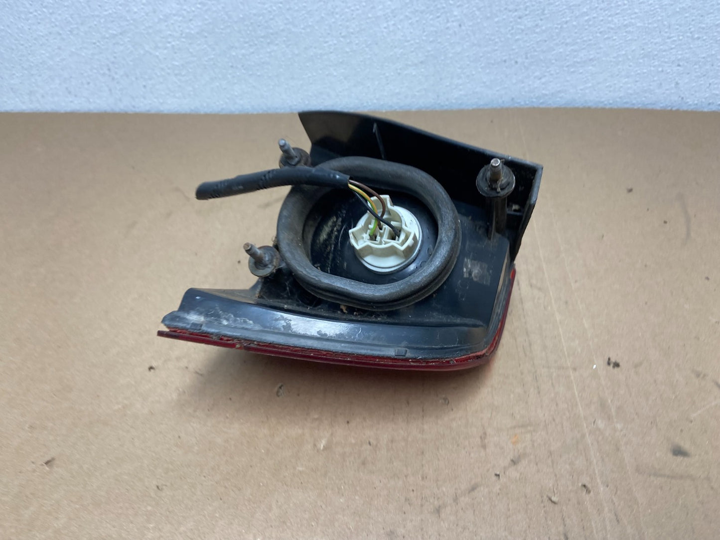 1992 to 1995 Ford Thunderbird Driver Left Side Tail Light AB6354 DW4