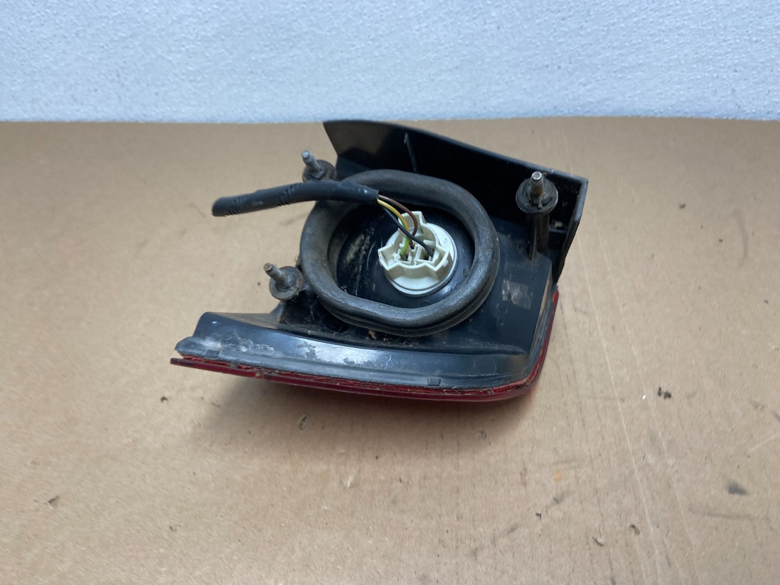 1992 to 1995 Ford Thunderbird Driver Left Side Tail Light AB6354 DW4