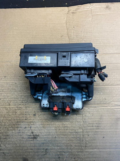 2006 Jeep Grand Cherokee Integrated Power Fuse Box 04692085ab aa7208 DG1