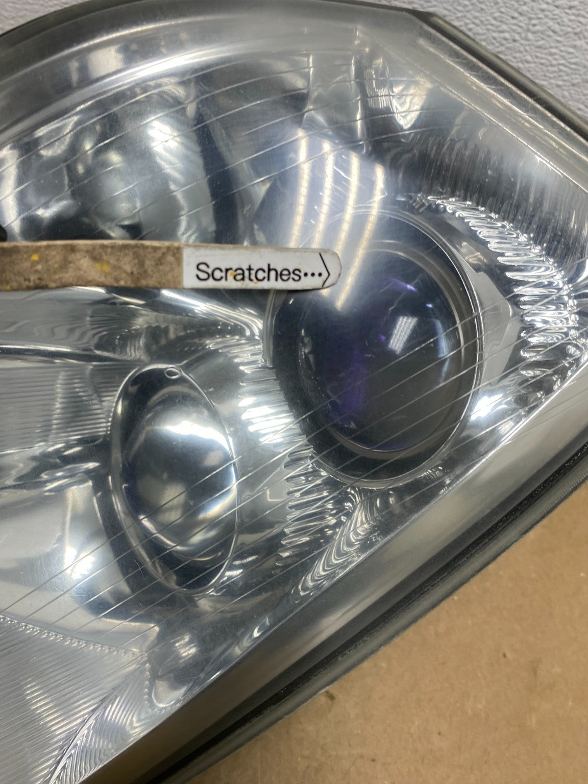 2005 to 2011 Cadillac STS Left Driver LH Side Xenon Headlight OEM AC1039 DW3