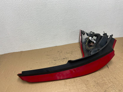 2009 to 2011 Volvo XC60 Left Driver LH Side Tail Light Oem AB8479 DW7