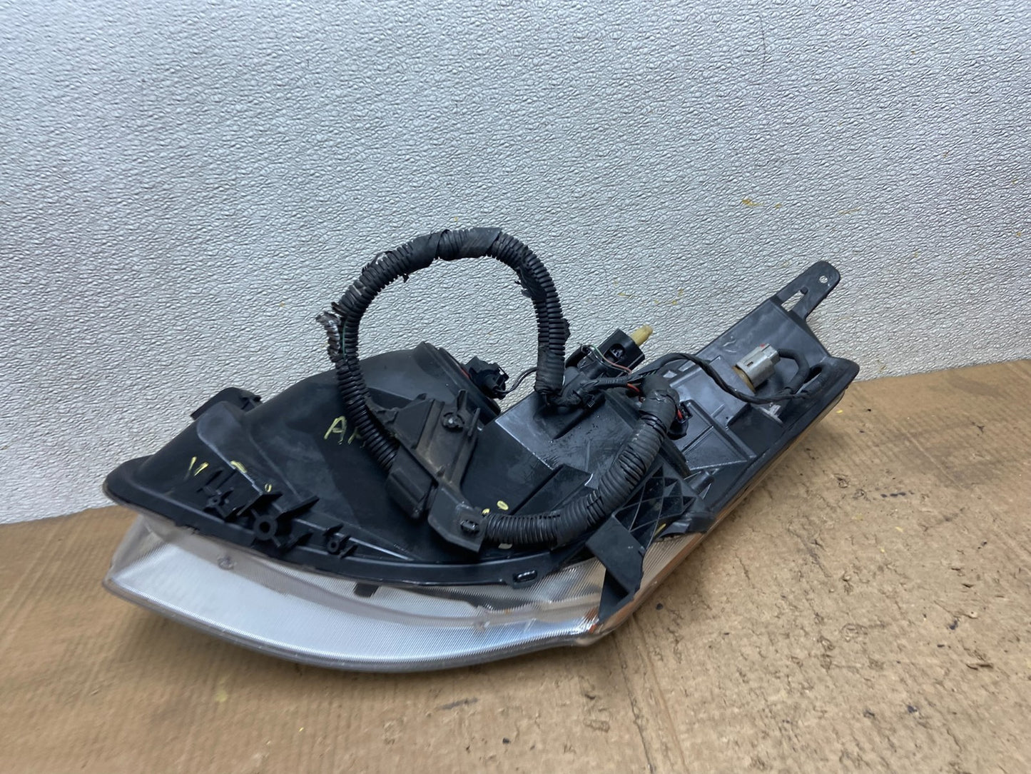 Sedan 2010 2011 2012 Nissan Altima Headlight Right Passenger Rh OEM AA8299 DW10