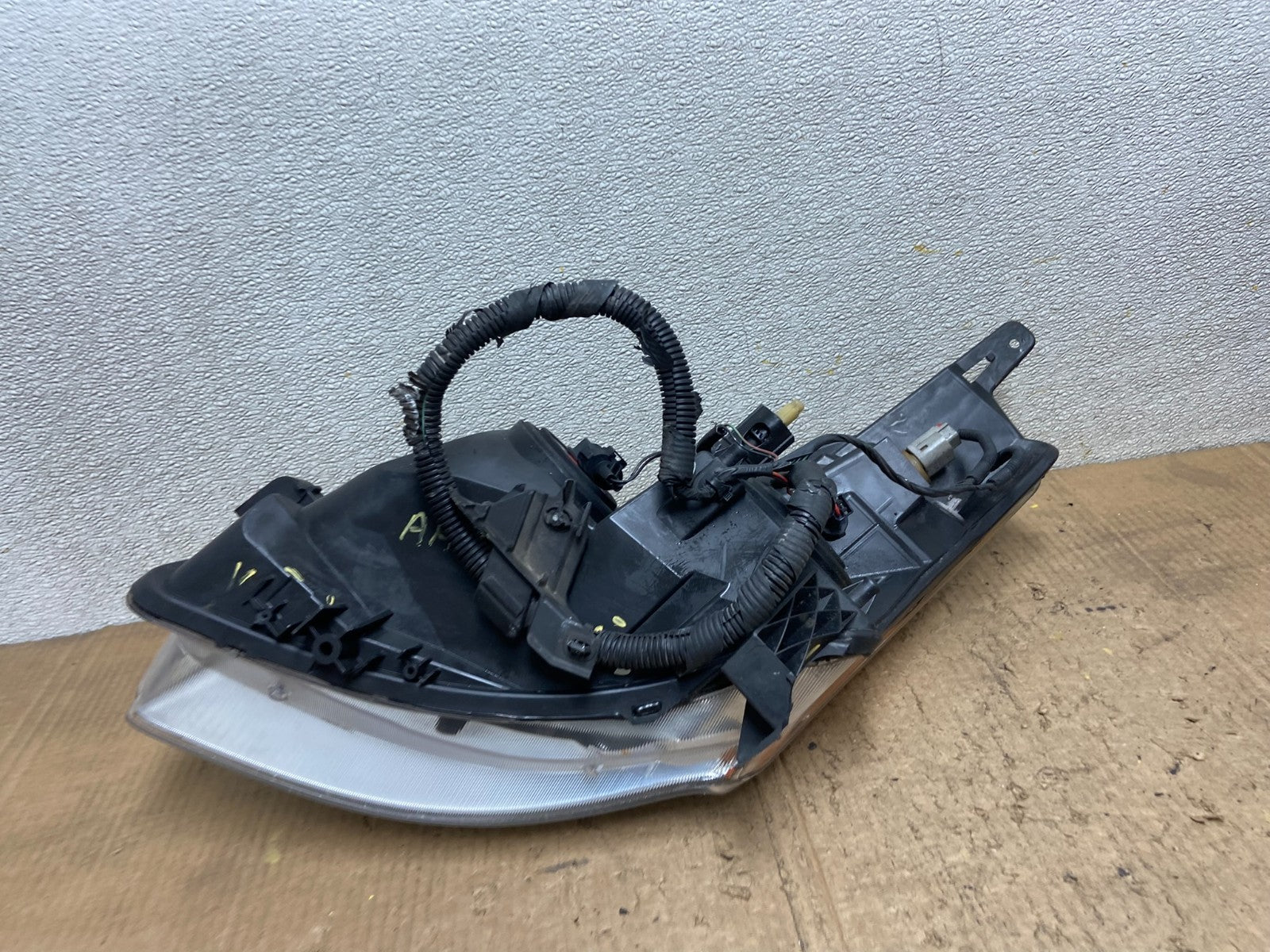 Sedan 2010 2011 2012 Nissan Altima Headlight Right Passenger Rh OEM AA8299 DW10